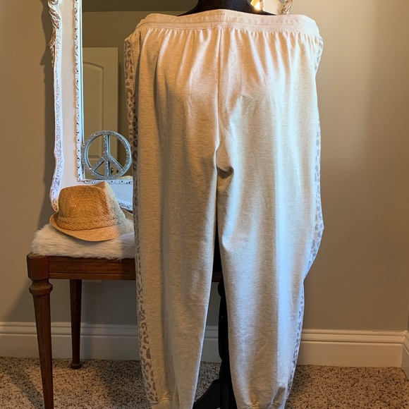 Splendid Loungewear Pants Oatmeal Soft Draw String Waist Banded Ankle Size XL - Picture 5 of 7